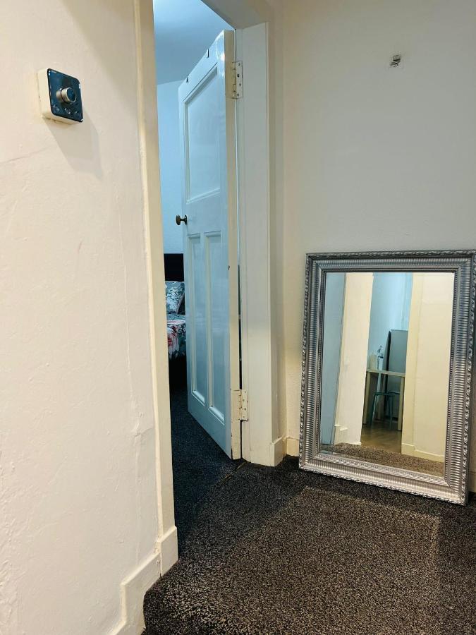 Historic Royal Mile Flat , 5Min From Waverly Railway Station Apartment Edinburgh Ngoại thất bức ảnh